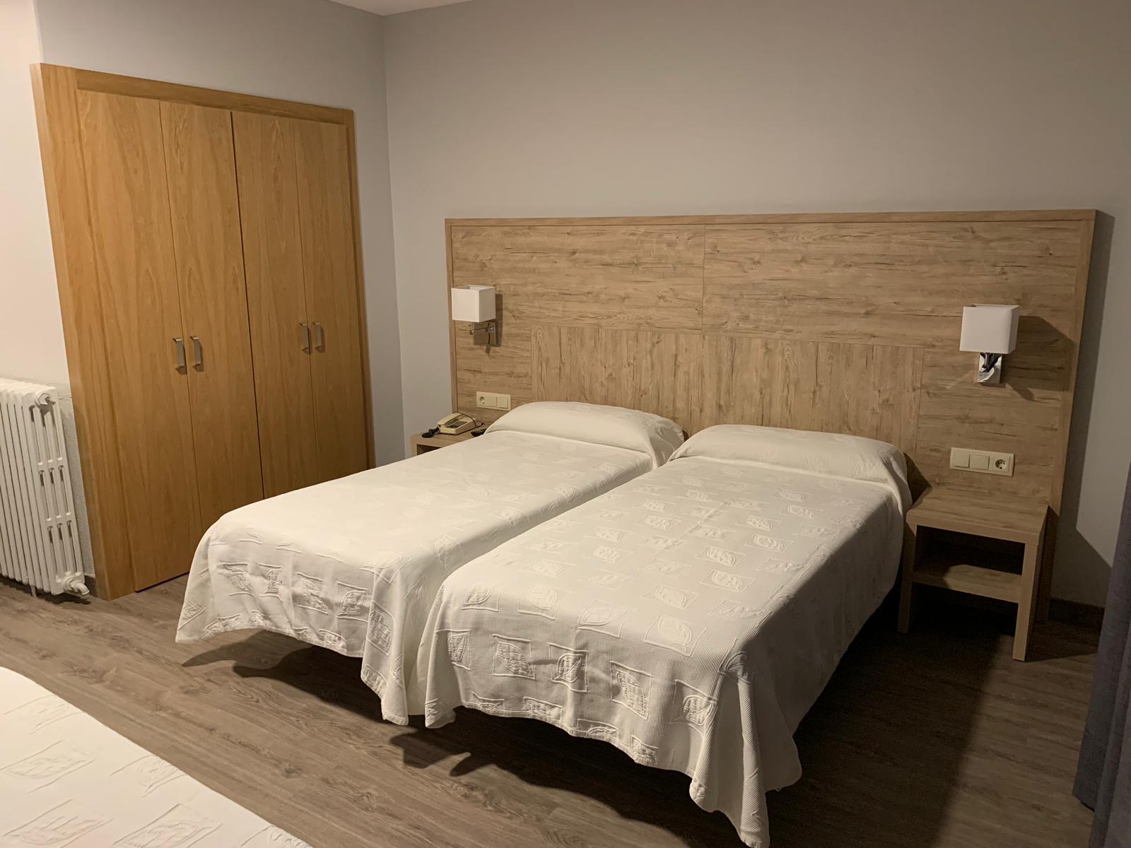 Hotel Bellavista Bellver De Cerdanya Bagian luar foto