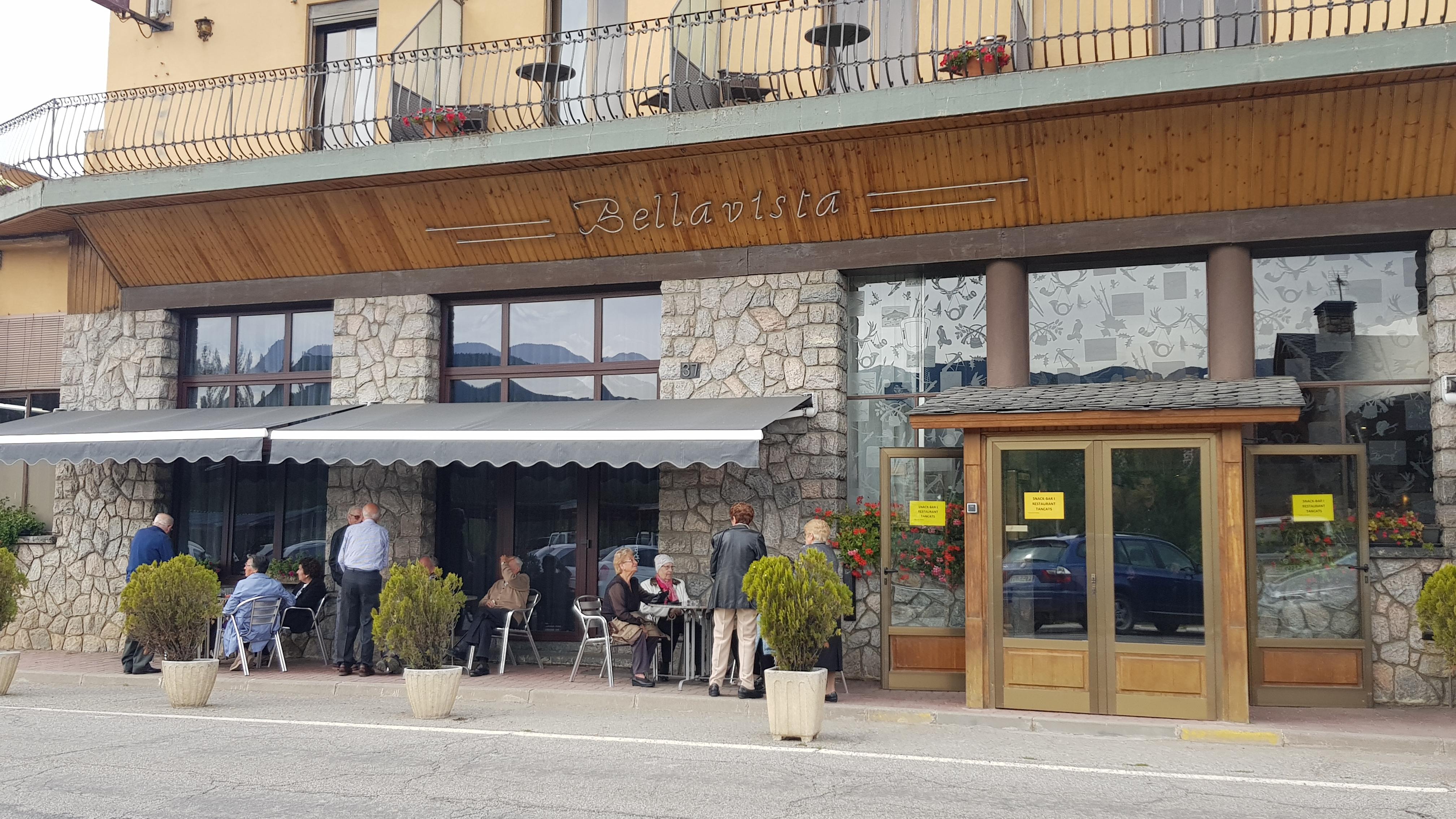 Hotel Bellavista Bellver De Cerdanya Bagian luar foto